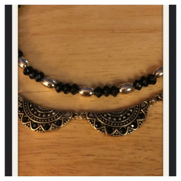 😎Maya Double Layered Necklace - Picture 3 of 4